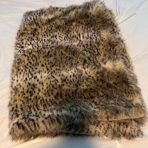 Pottery Barn PB Teen Faux Fur Animal Print Throw Blanket 45x60 Brown Accent - Picture 1 of 9